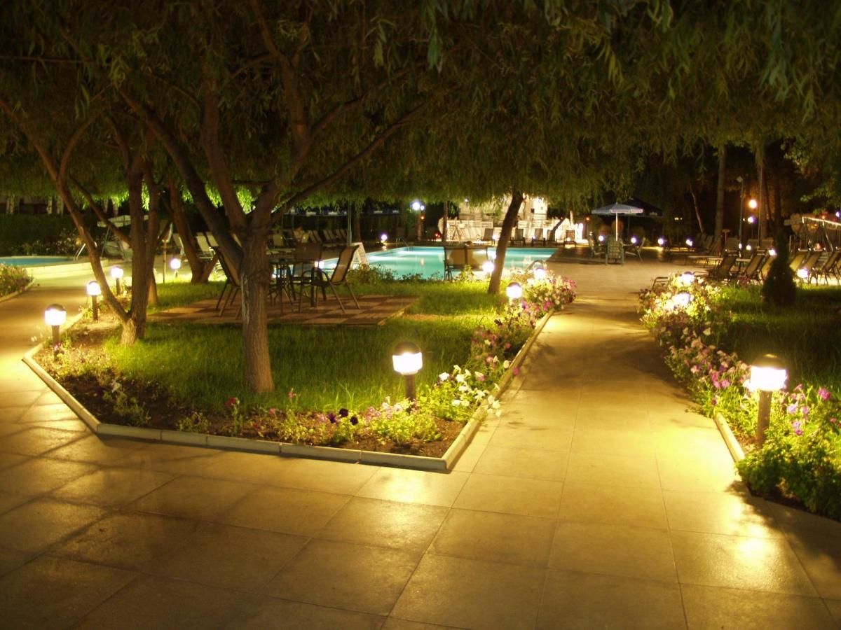 Курортные отели Cocor Spa Hotel Нептун-30