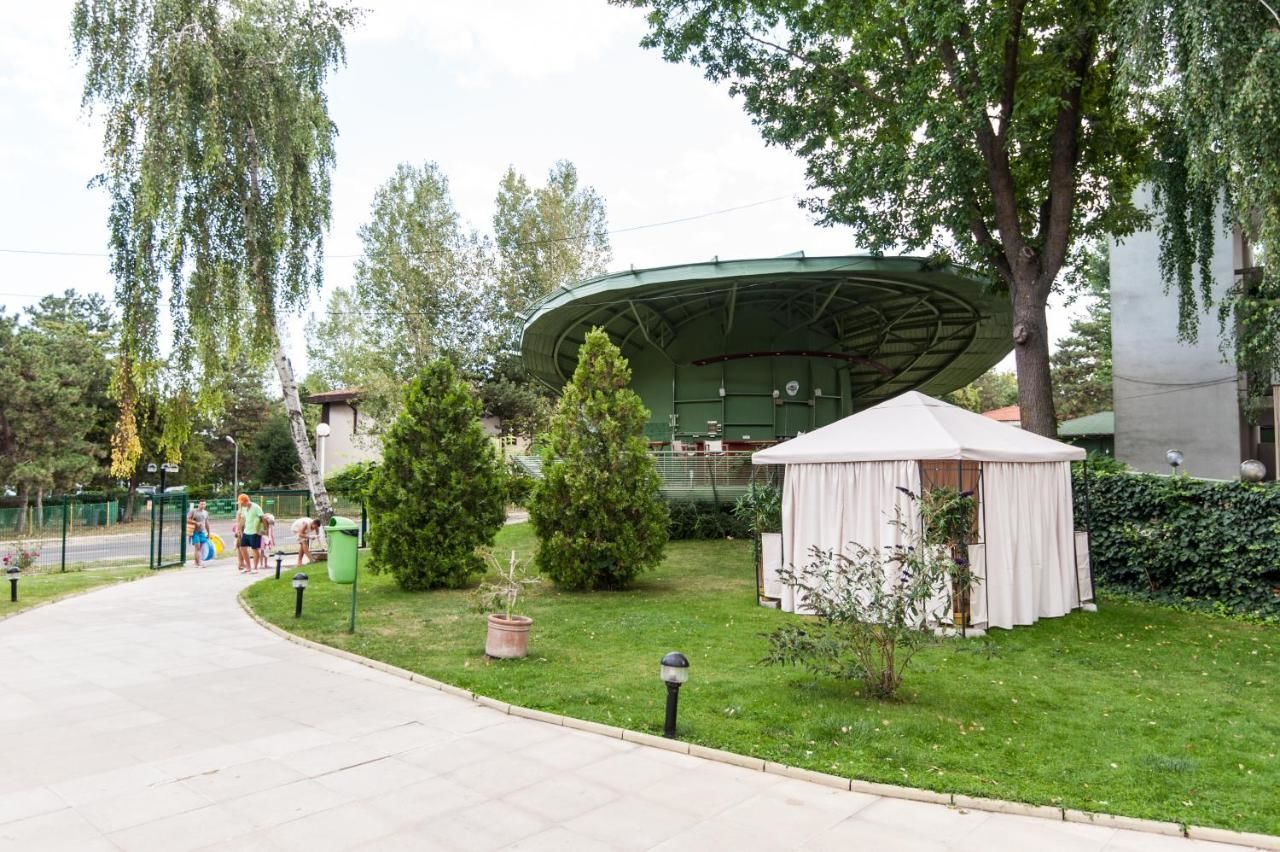 Курортные отели Cocor Spa Hotel Нептун-10